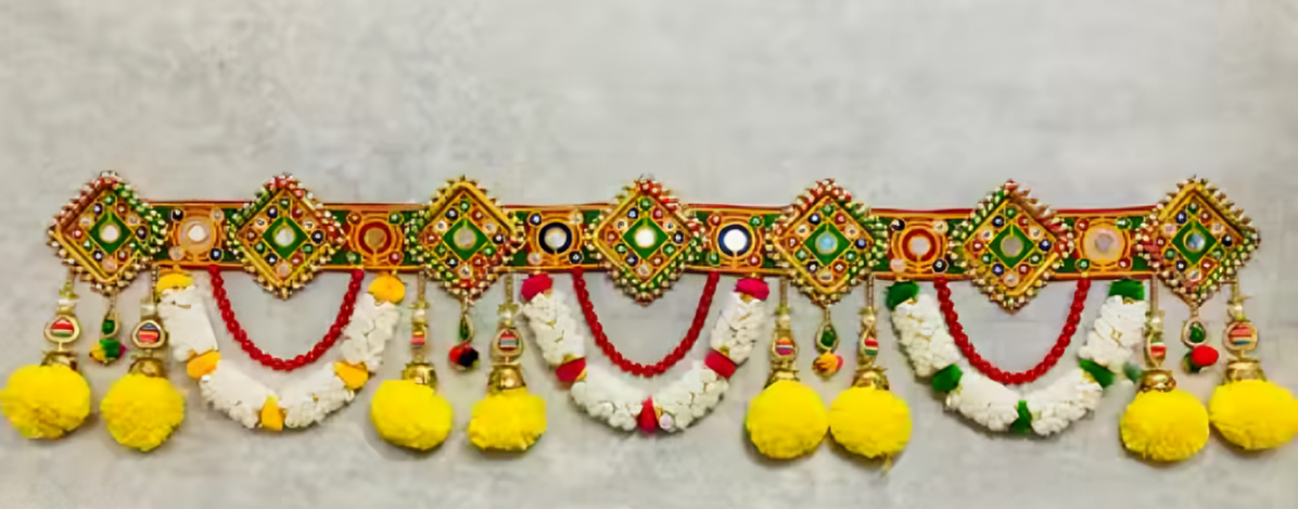 Classical Door Toran